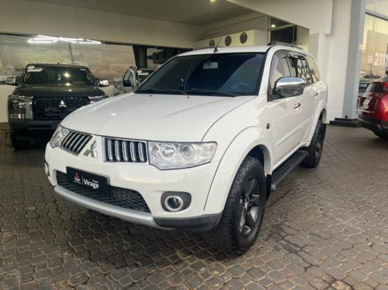 MITSUBISHI PAJERO DAKAR 3.5 HPE 7 LUGARES 4X4 V6 24V FLEX 4P AUTOMÁTICO